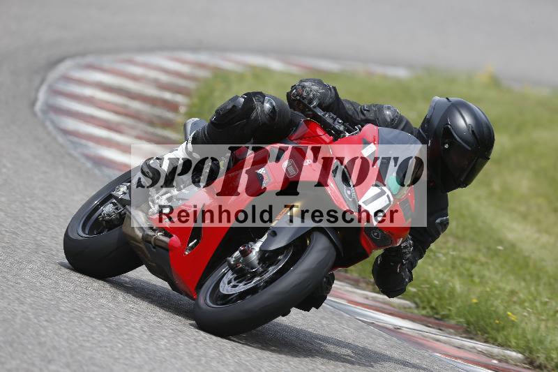 /25 10.06.2025 MaxRacing ADR/Gruppe gruen/77-1